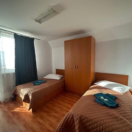 Cazare Arges Mall Pitesti Luaran gambar
